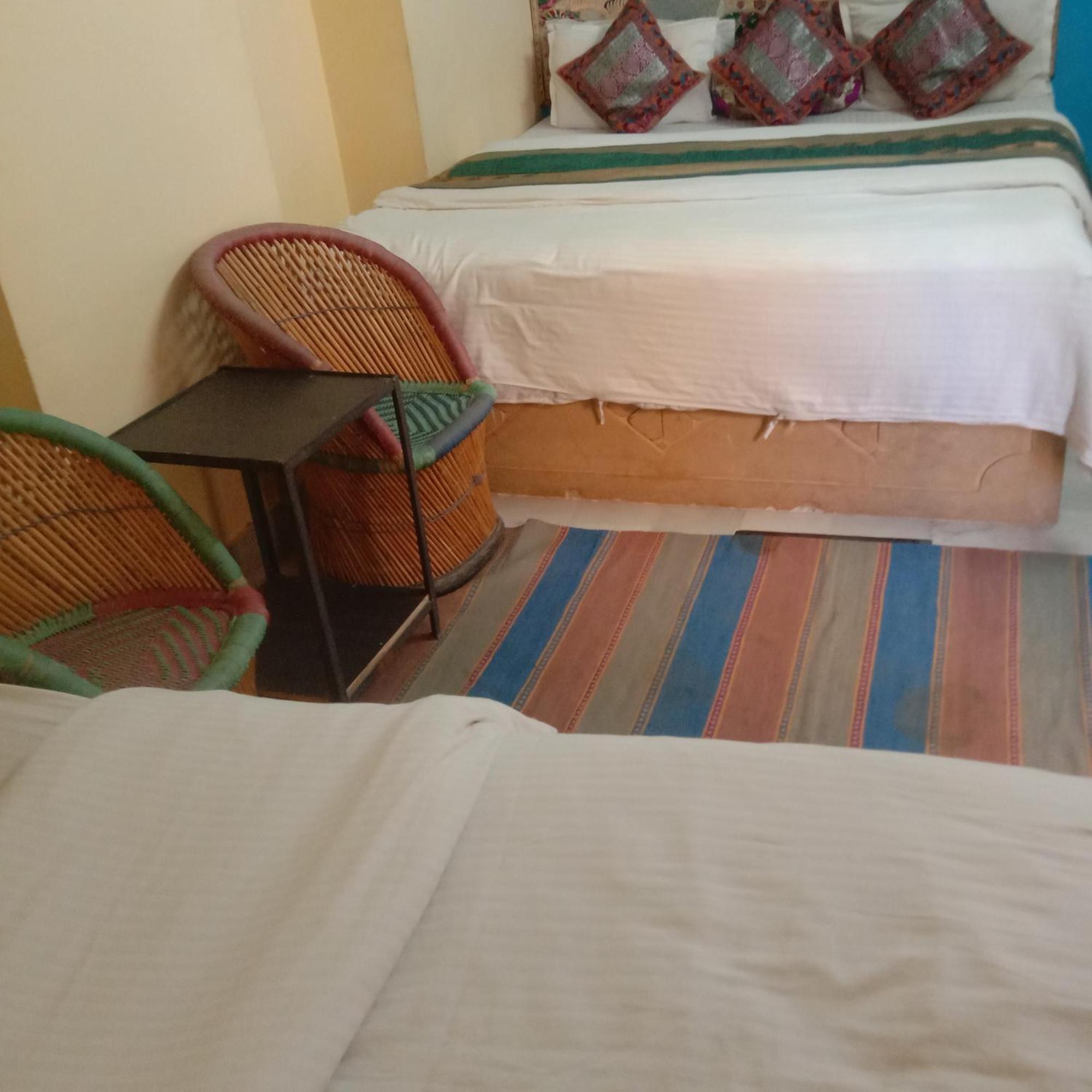 Neem Guest House ไจซัลเมอร์ ภายนอก รูปภาพ